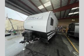 Used 2021 Genesis Supreme 22 FS Photo