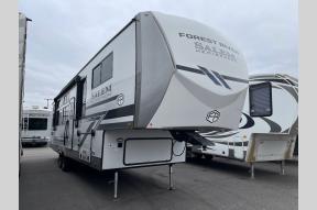 Used 2025 Forest River RV Wildwood Heritage Glen 320VIEW Photo