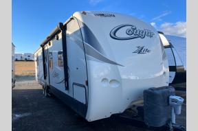 Used 2016 Keystone RV Cougar X-Lite 33MLS Photo