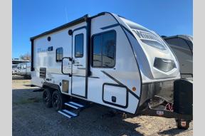 Used 2021 Winniebago Micro Minnie 2100BH Photo