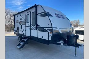 Used 2022 Dutchmen RV Coleman 1805RB Photo