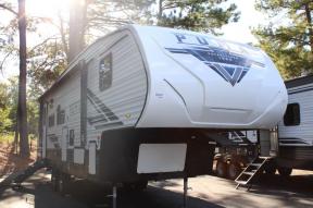 New 2023 Palomino Puma 265RDS Photo