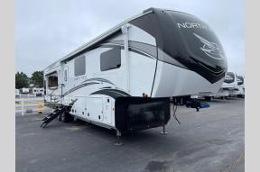 New 2023 Jayco North Point 377RLBH Photo