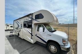 Used 2019 Thor Motor Coach Four Winds 26B Photo