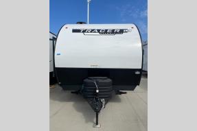 New 2024 Prime Time RV Tracer 200BHSLE Photo