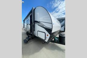 New 2024 Prime Time RV Tracer 200BHSLE Photo