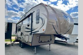 Used 2018 Forest River RV Flagstaff Classic Super Lite 8524RLBS Photo