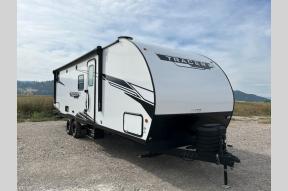 New 2024 Prime Time RV Tracer 270BHSLE Photo