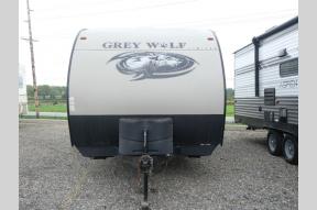 Used 2018 Forest River RV Cherokee Grey Wolf 22RR Photo