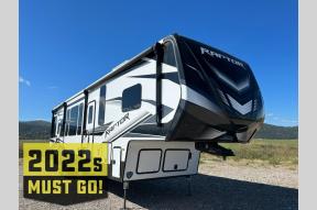 New 2022 Keystone RV Raptor 352 Photo