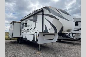 Used 2014 Dutchmen RV Denali 319RLS Photo