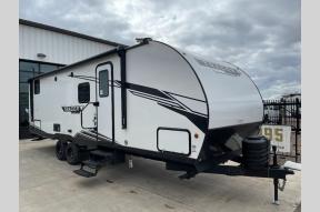 New 2024 Prime Time RV Tracer 260BHSLE Photo