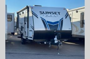 Used 2021 CrossRoads RV Sunset Trail SS188BH Photo