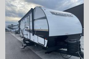 New 2024 Prime Time RV Tracer 240BHSLE Photo