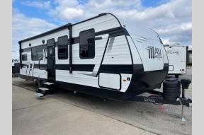 New 2024 Grand Design Momentum MAV 27MAV Photo