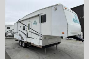 Used 2003 Heartland Prowler 265-H Photo