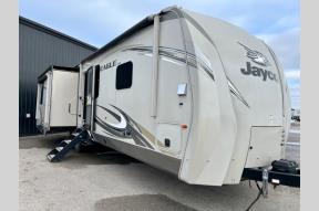 Used 2017 Jayco Eagle 320RLTS Photo