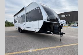 New 2026 Wayfinder RV GO EXPLORE LTD 241BH Photo