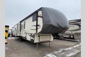 Used 2018 Forest River RV Wildwood Heritage Glen 368RLBHK Photo
