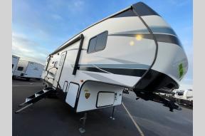 Used 2022 CrossRoads RV Volante 270BH Photo