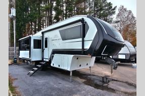 Used 2024 Brinkley Model Z 2900 Photo