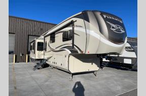 Used 2020 Jayco Pinnacle 37MDQS Photo