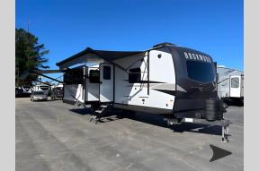 New 2024 Forest River RV Rockwood Ultra Lite 2906BS Photo