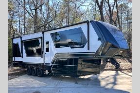 Used 2025 Brinkley Model G 3250 Photo