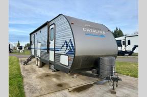 Used 2020 Coachmen RV Catalina Summit Series 8 271RKS Photo
