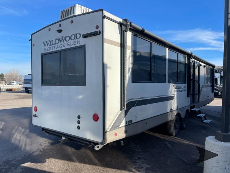 New 2024 Forest River RV Wildwood Heritage Glen 322VIEW Travel Trailer