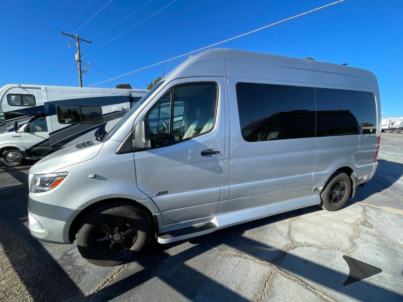 2021 Mercedes Benz Sprinter 2500 photo 4