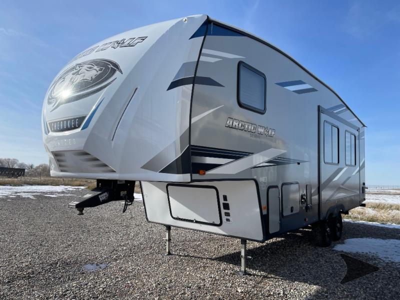 Used 2021 Forest River RV Cherokee Arctic Wolf 271RK Fifth