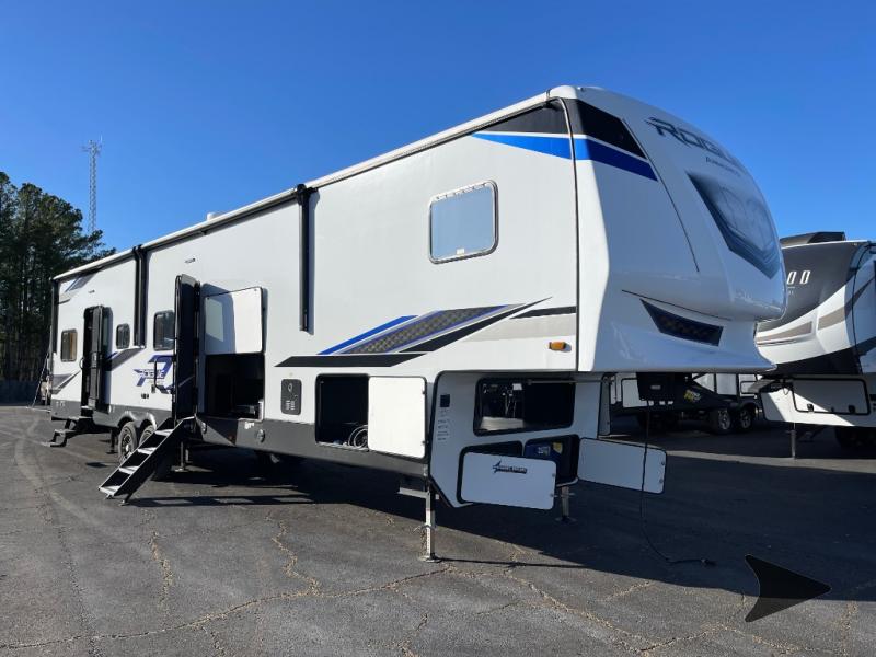 New 2024 Forest River RV Vengeance Rogue Armored VGF4007G2 New 2024 Forest River RV Vengeance Rogue Armored VGF4007G2