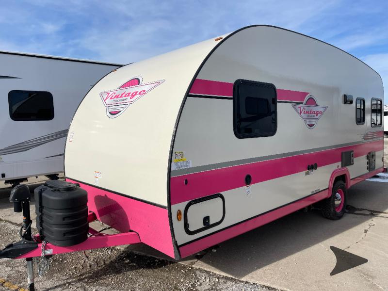 New 2024 Gulf Stream RV Vintage Cruiser 19TWD Travel Trailer