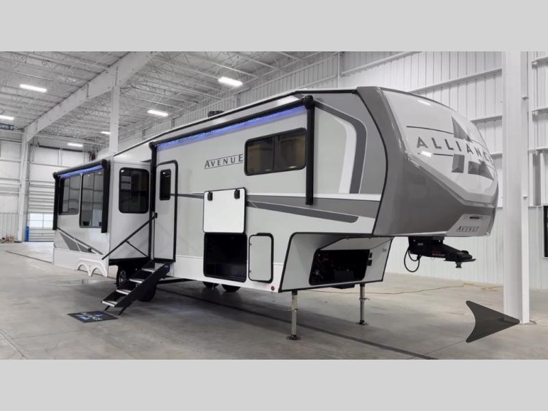 New 2026 Alliance RV Avenue 32RLS Fifth Wheel at Bish's RV