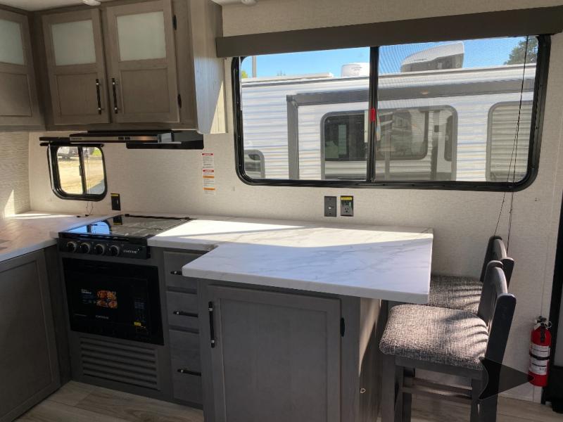 2025 Hideout Hideout photo 2