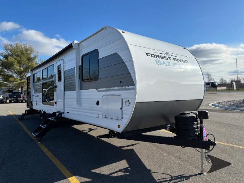 スリラム15 （2025） New 2025 Forest River RV Salem 32VERANDA Travel Trailer at