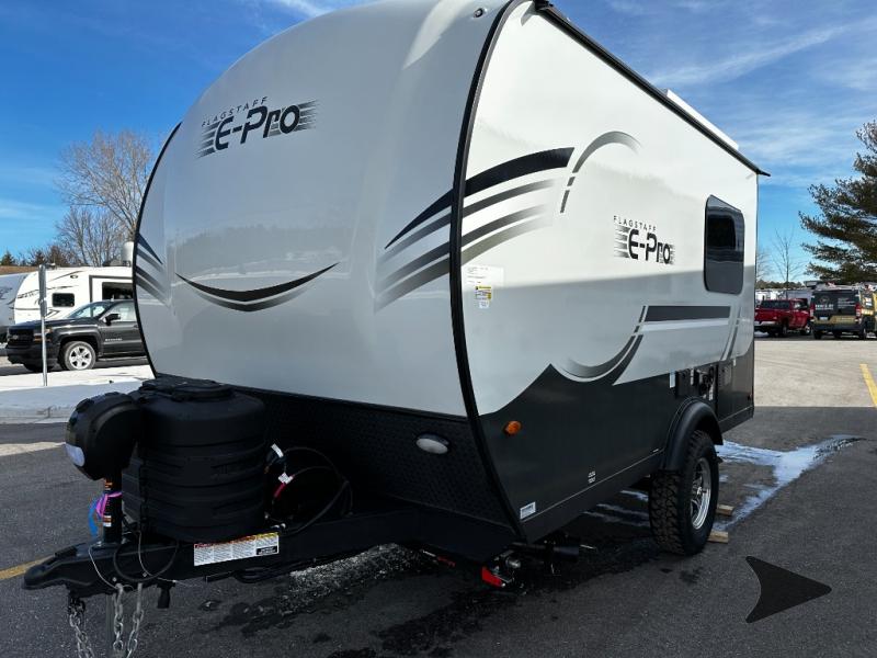 2025 Forest River Flagstaff Light Weight Trailers photo 4