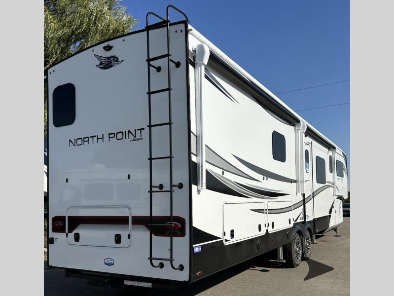 2024 Jayco north point 382flrb