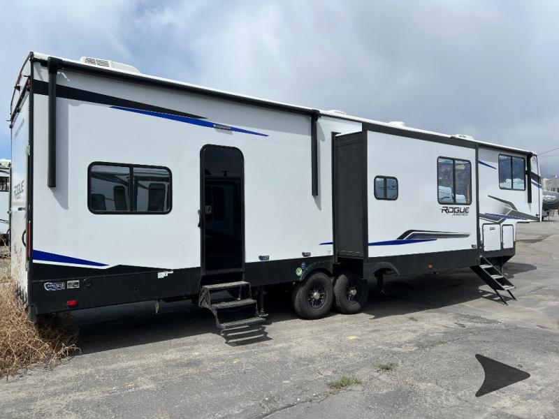 2025 Forest River Vengeance photo 2