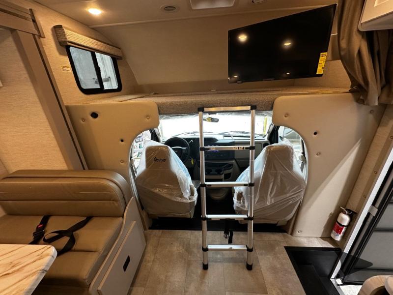 New 2026 Thor Motor Coach Quantum LZ25 Motor Home Class C at