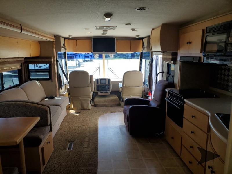 2008 Winnebago 34m