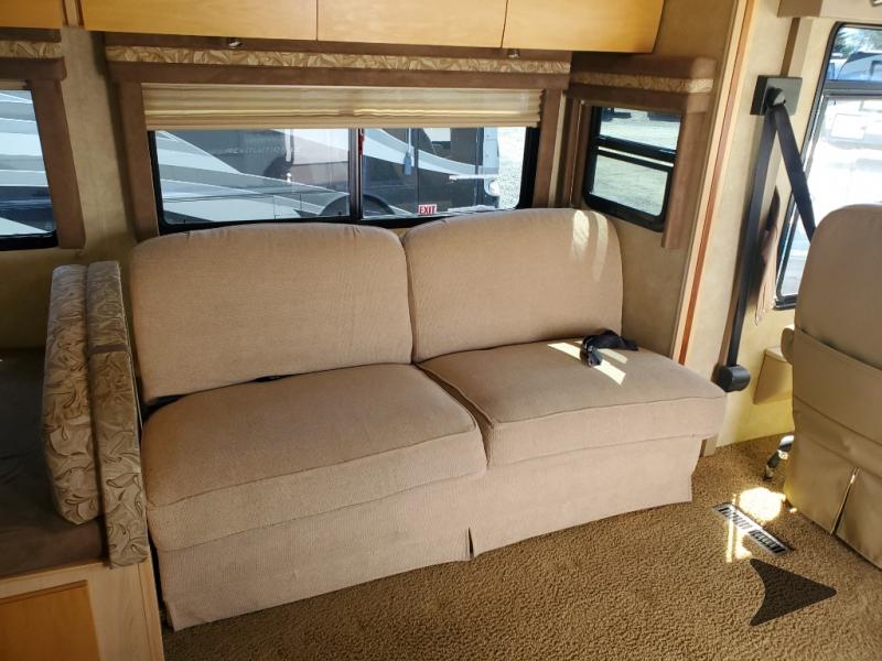 2008 Winnebago 34m