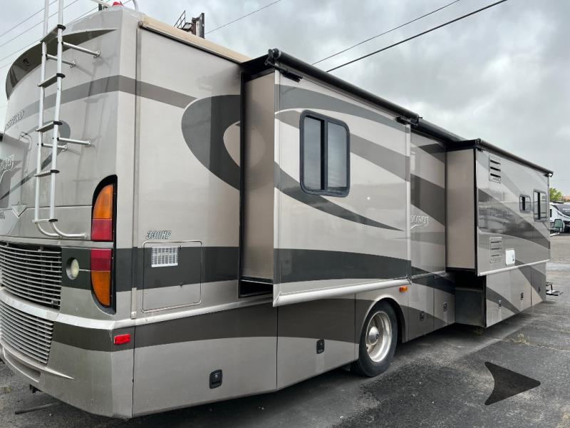 Used 2004 Fleetwood RV Discovery 39L Motor Home Class A - Diesel at ...