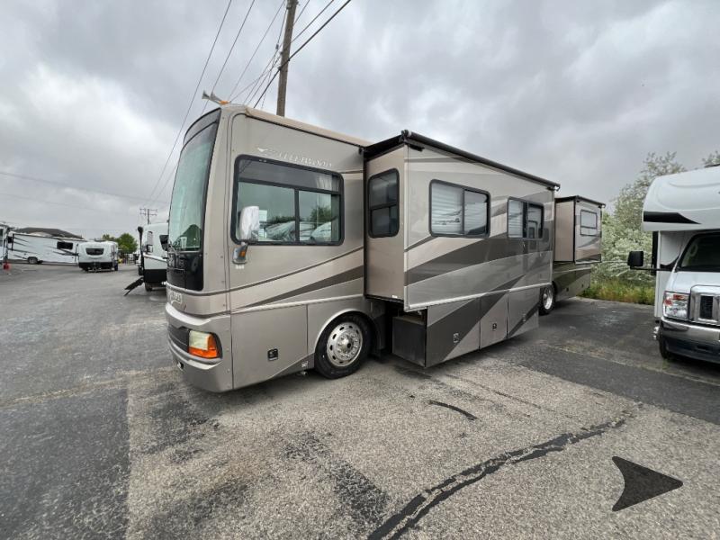 Used 2004 Fleetwood RV Discovery 39L Motor Home Class A - Diesel at ...