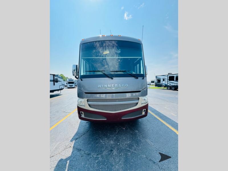 2013 Winnebago adventurer 37f