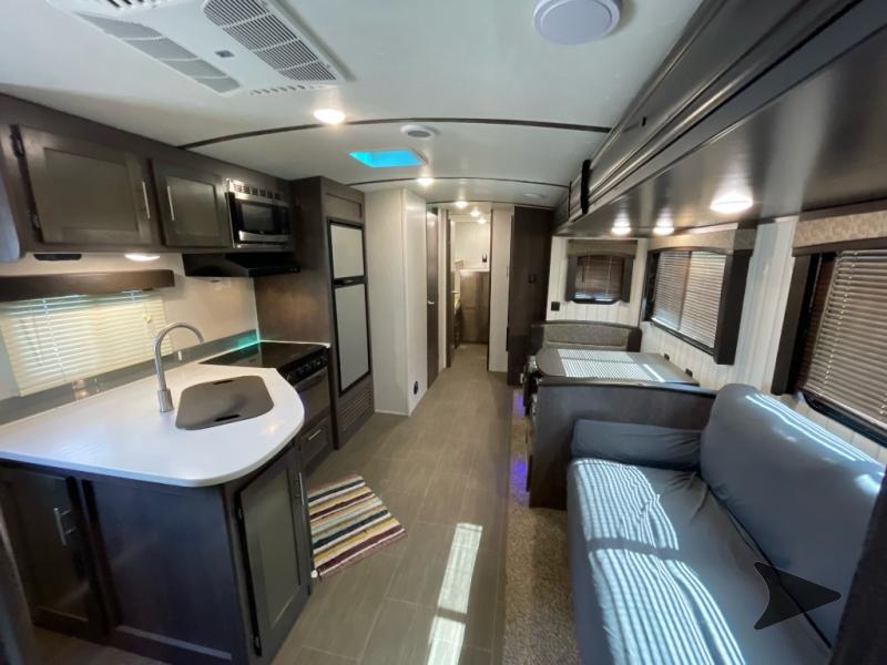 rvページ Brinkley Model Z Air RVs for Sale in VT, CT, & MA | Pete's