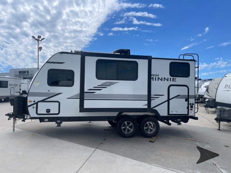 2022 Winnebago 2100bh