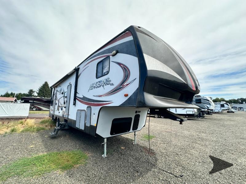 2015 Forest River 3062v