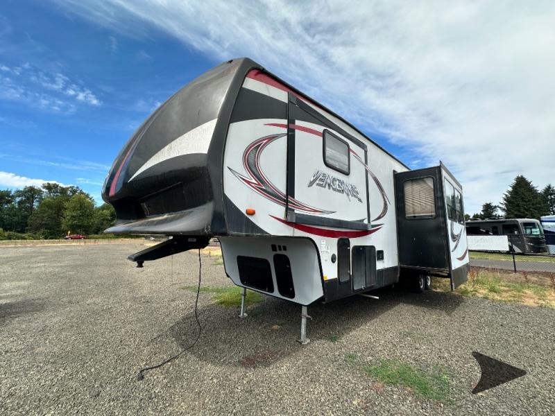 2015 Forest River 3062v